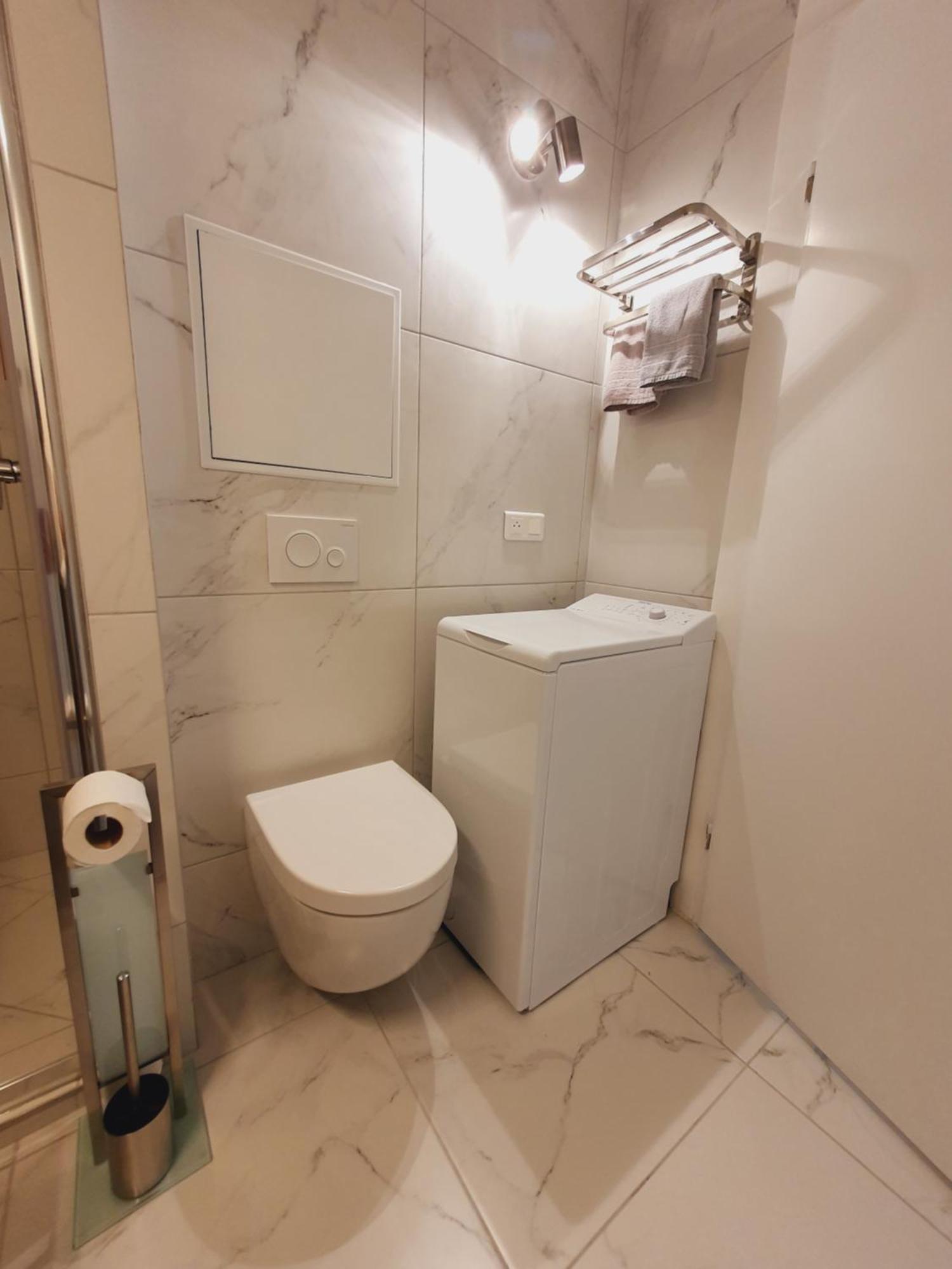 Apartment T2 Magellan Centre-ville - Clim Wifi Terrasse - Rossiconciergerie - Linge Inclus La Grande-Motte